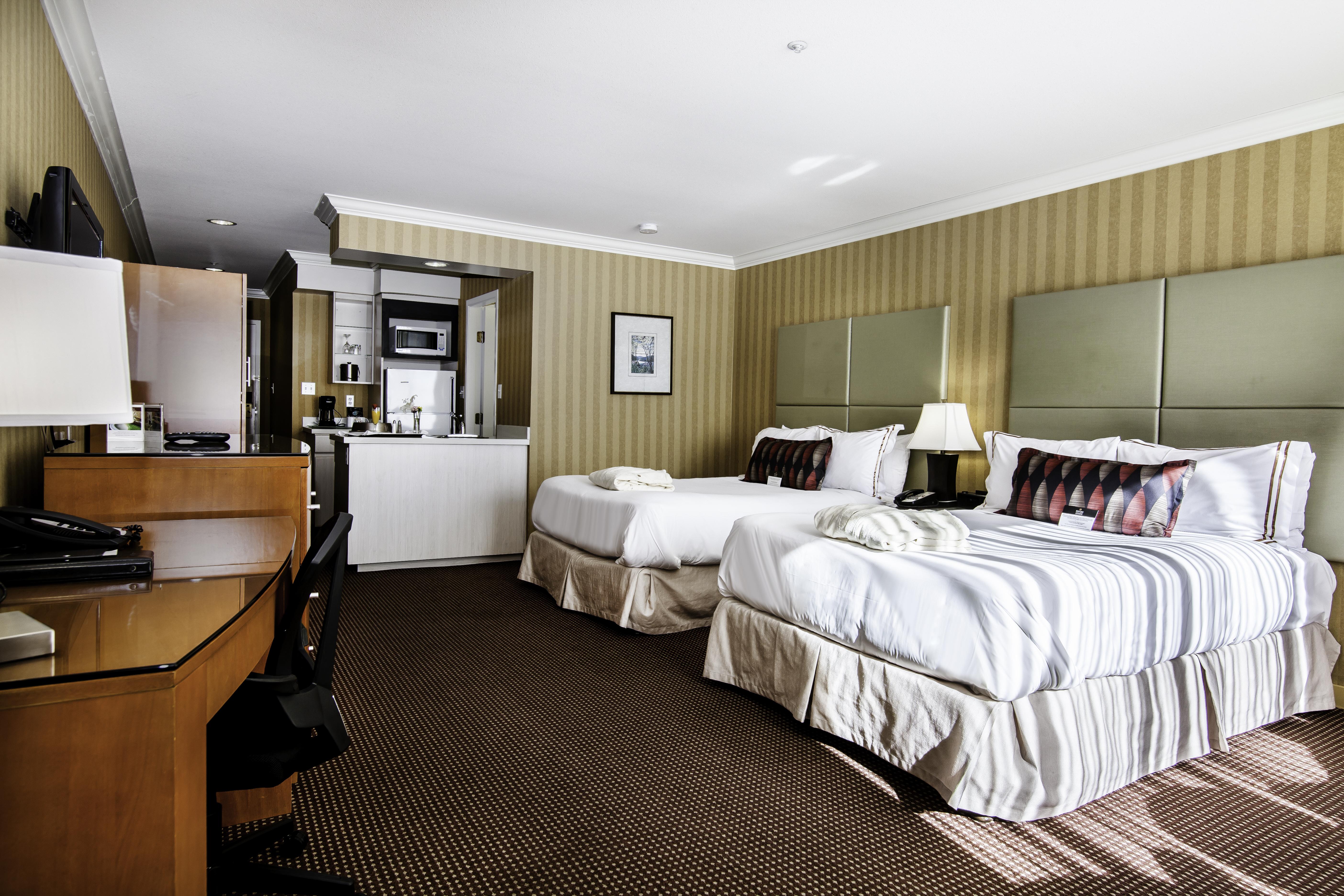 Executive Suites Hotel & Conference Center, Metro Vancouver Burnaby Exterior foto
